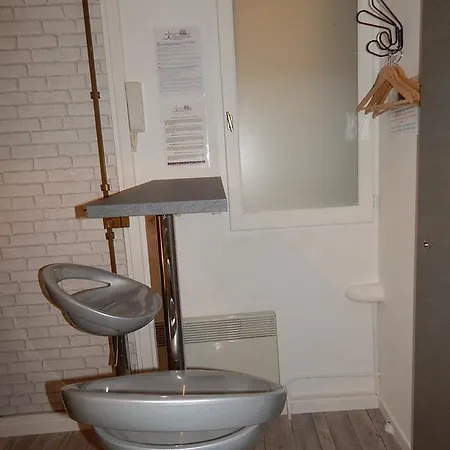 - St Andre Des Arts Apartment